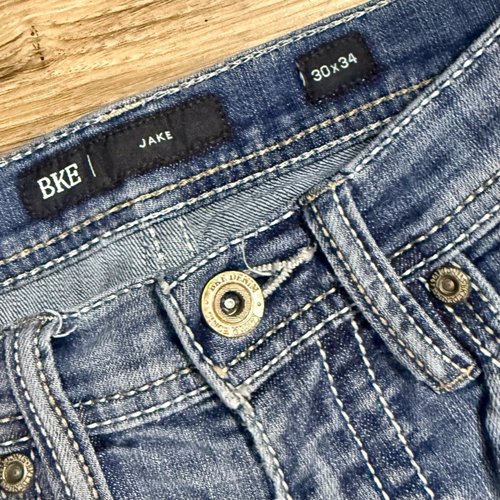 BKE Men's Jake Bootcut Faded Blue Distressed Jeans 30 x 34 - Picture 13 of 14